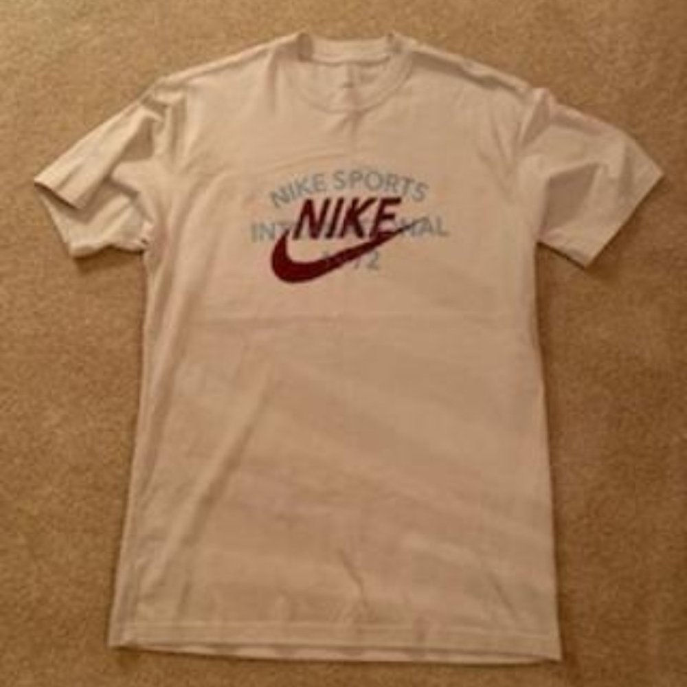 Nike, Small, Tan